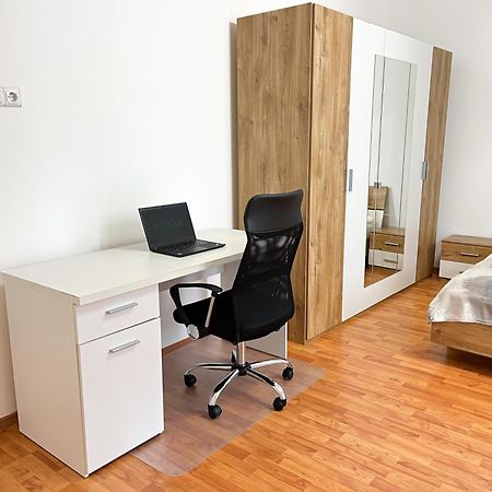 Majestic Residency - 3 Bedrooms Apartment Budapest Luaran gambar