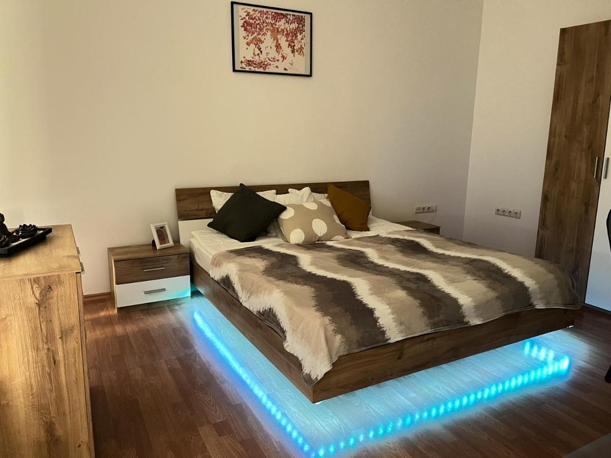 Majestic Residency - 3 Bedrooms Apartment Budapest Luaran gambar