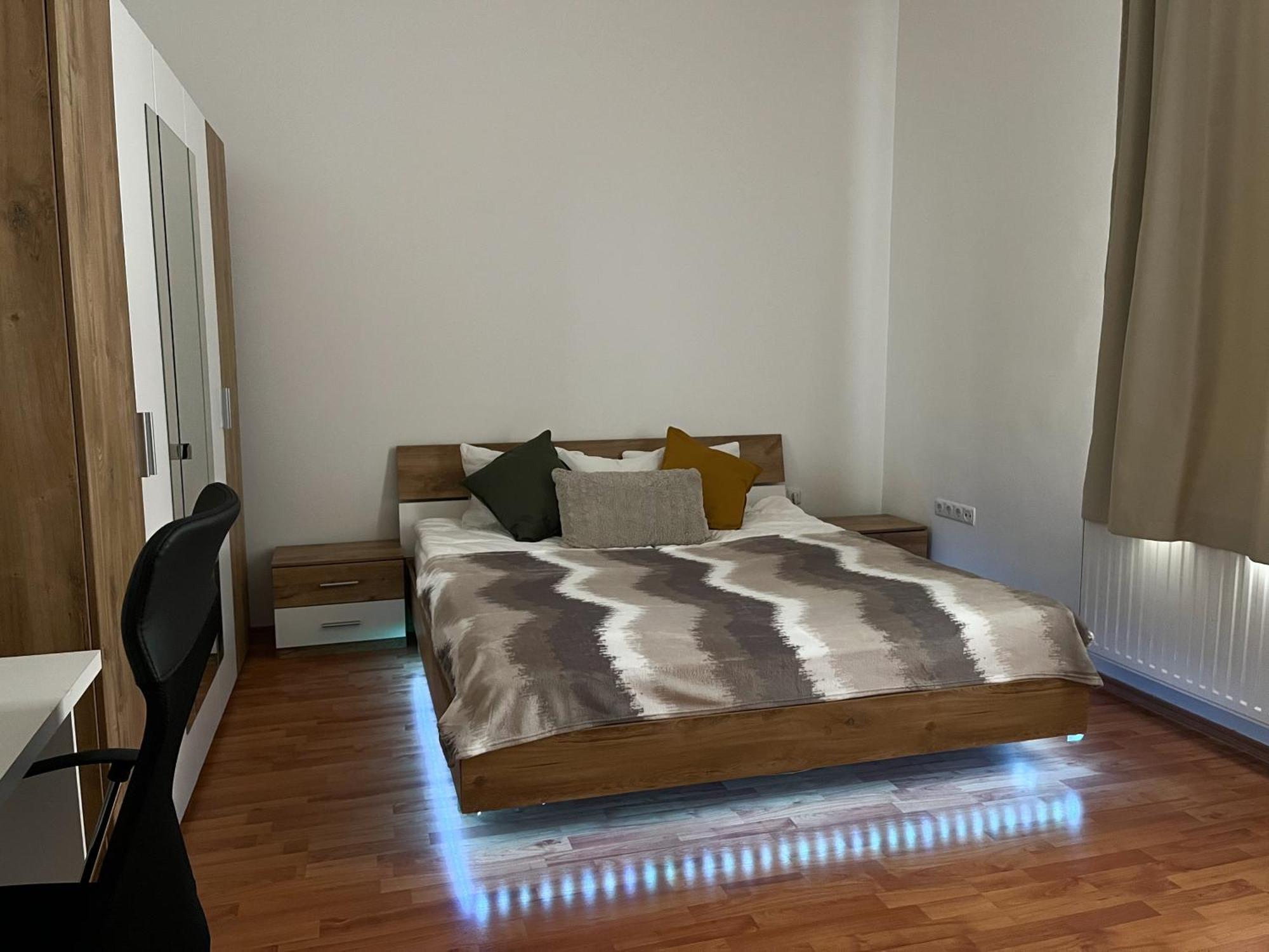 Majestic Residency - 3 Bedrooms Apartment Budapest Luaran gambar