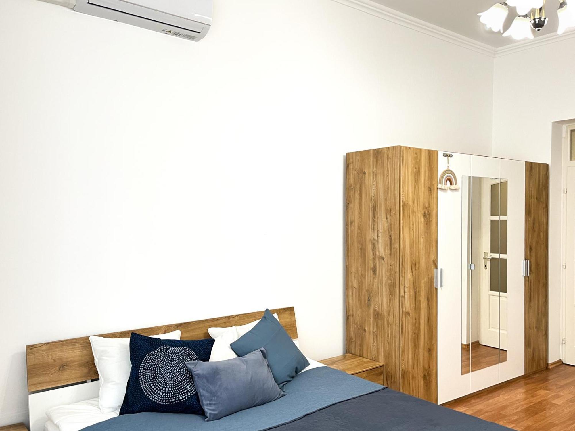 Majestic Residency - 3 Bedrooms Apartment Budapest Luaran gambar